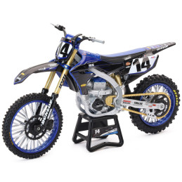 MAQUETTE YAMAHA 450 YZF...